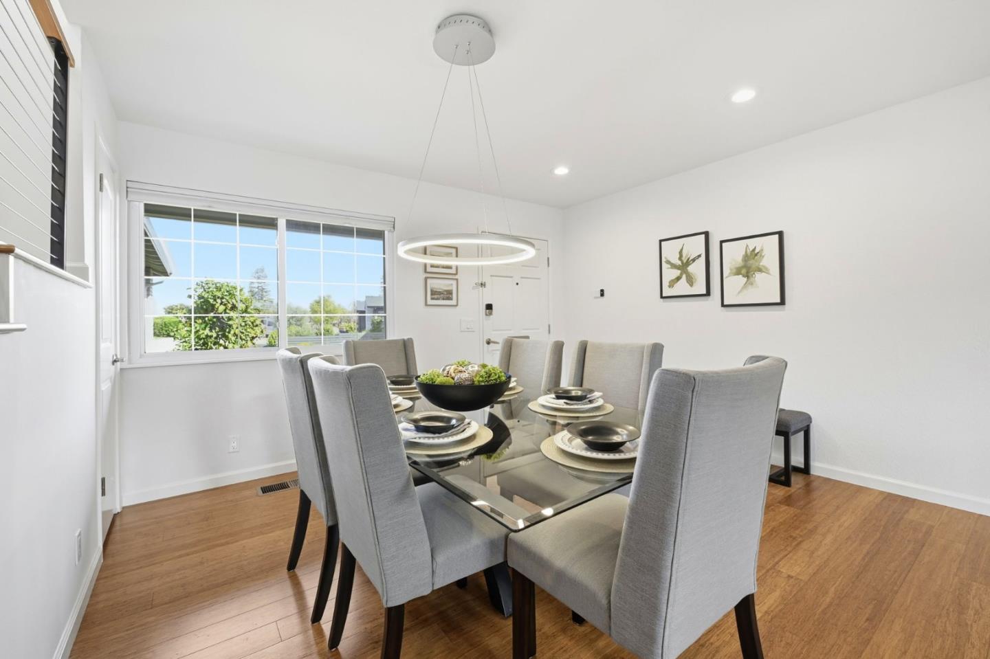 2784 Doverton Square