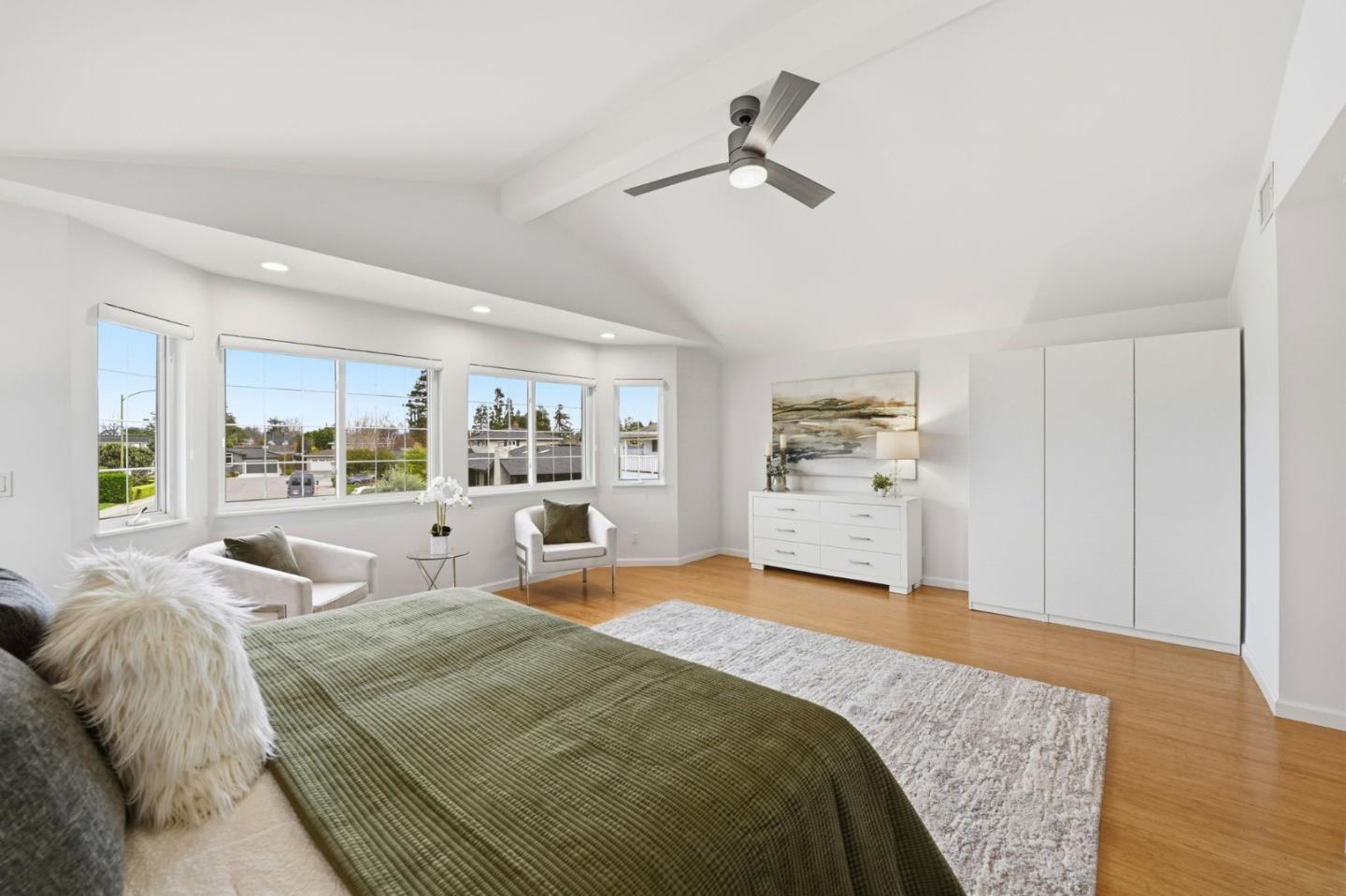 2784 Doverton Square