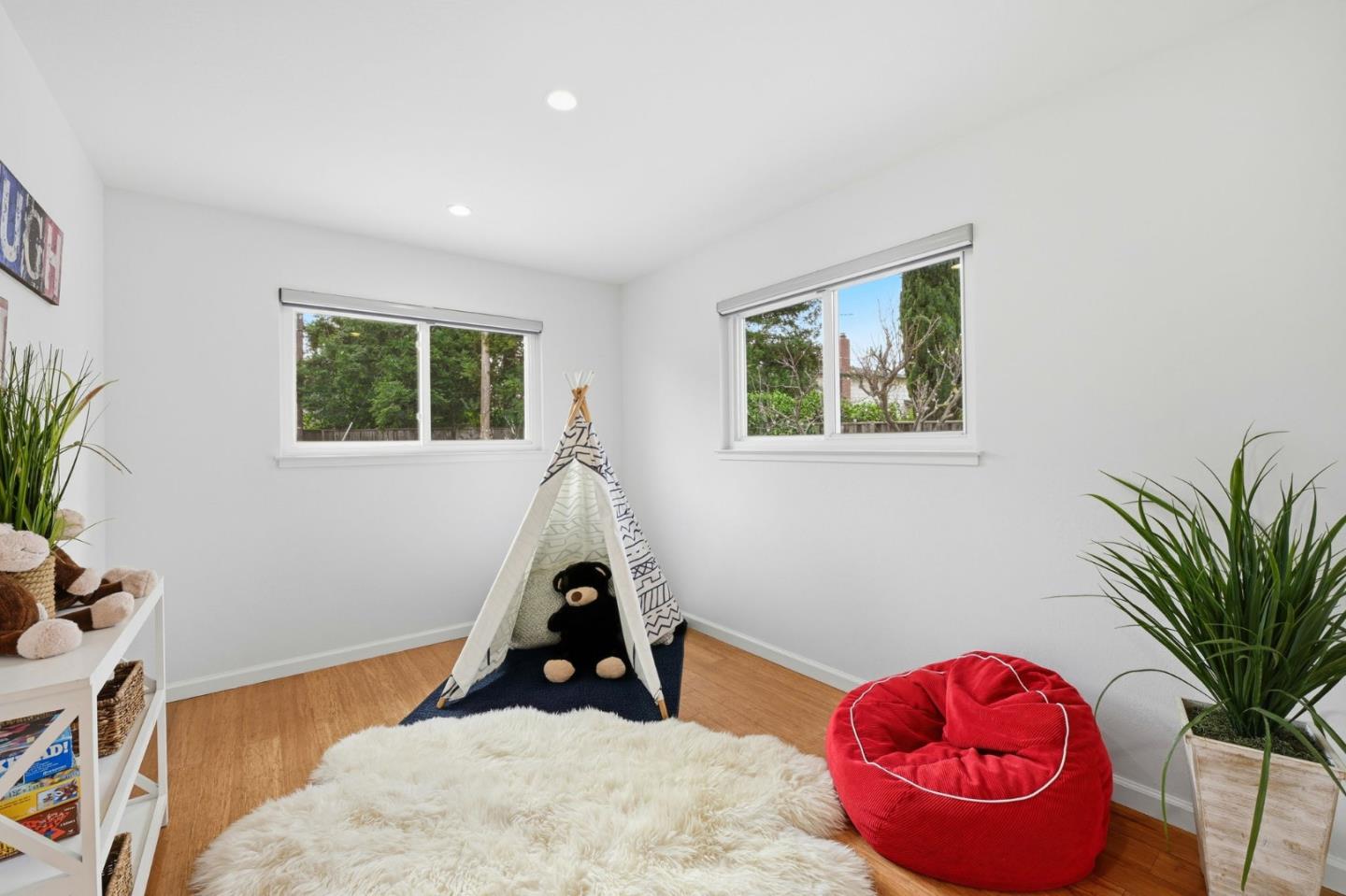 2784 Doverton Square