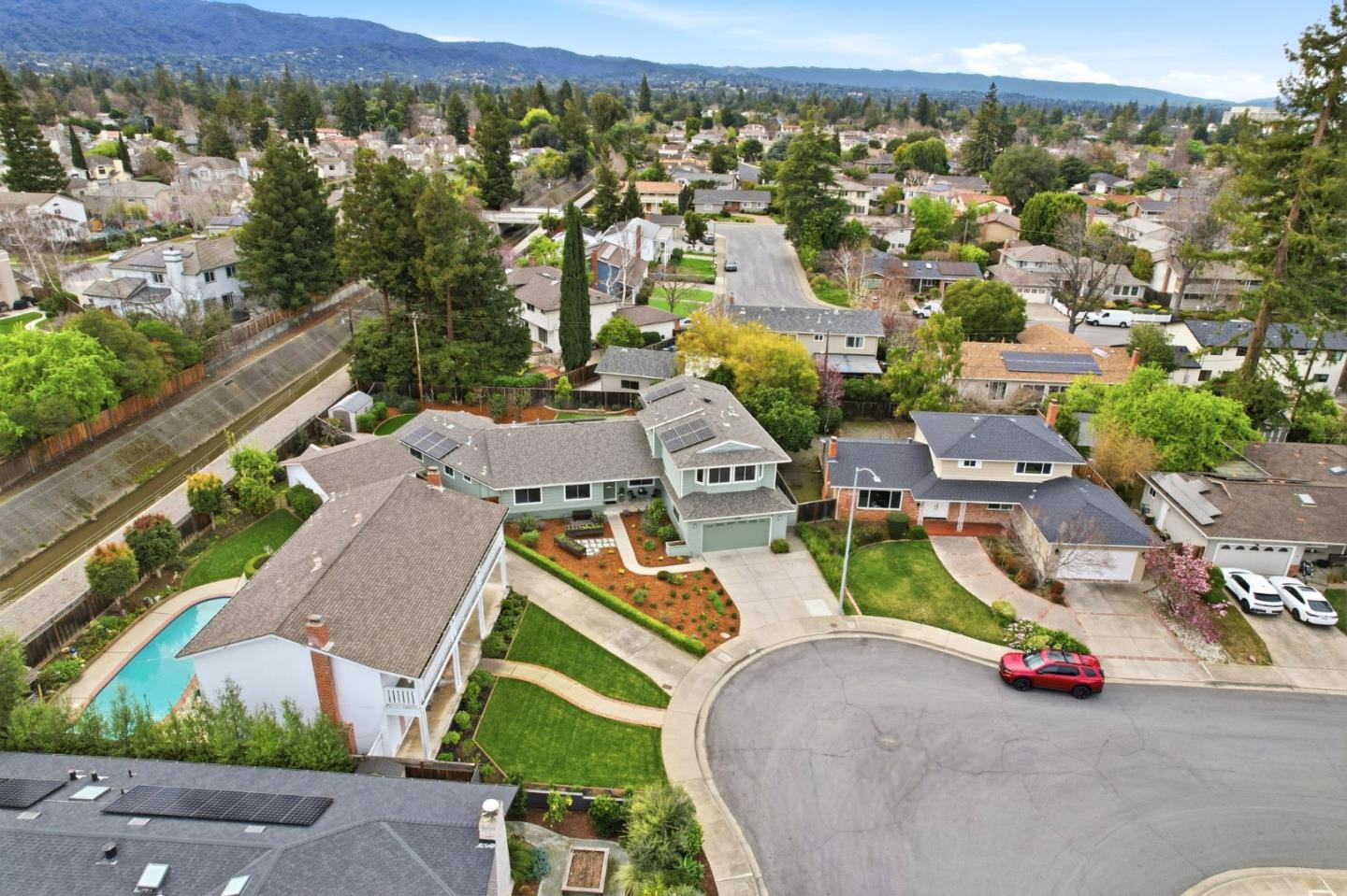 2784 Doverton Square