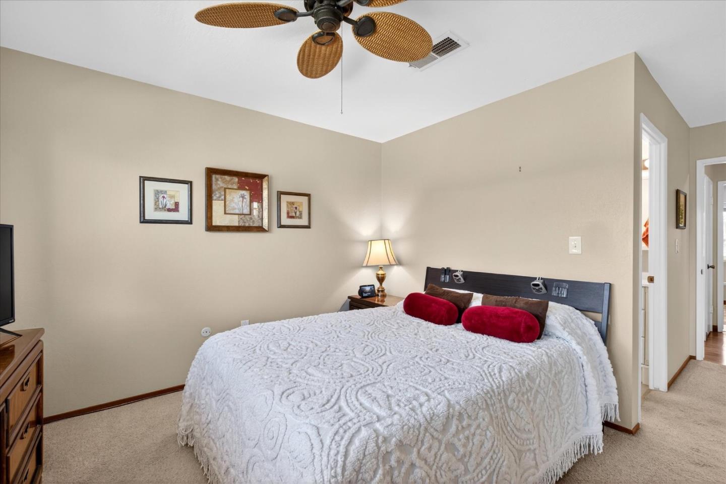 9049 Craydon Circle