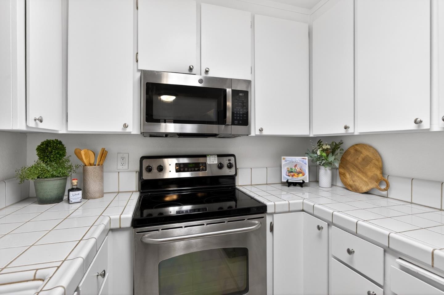 2865 South Bascom Avenue 909