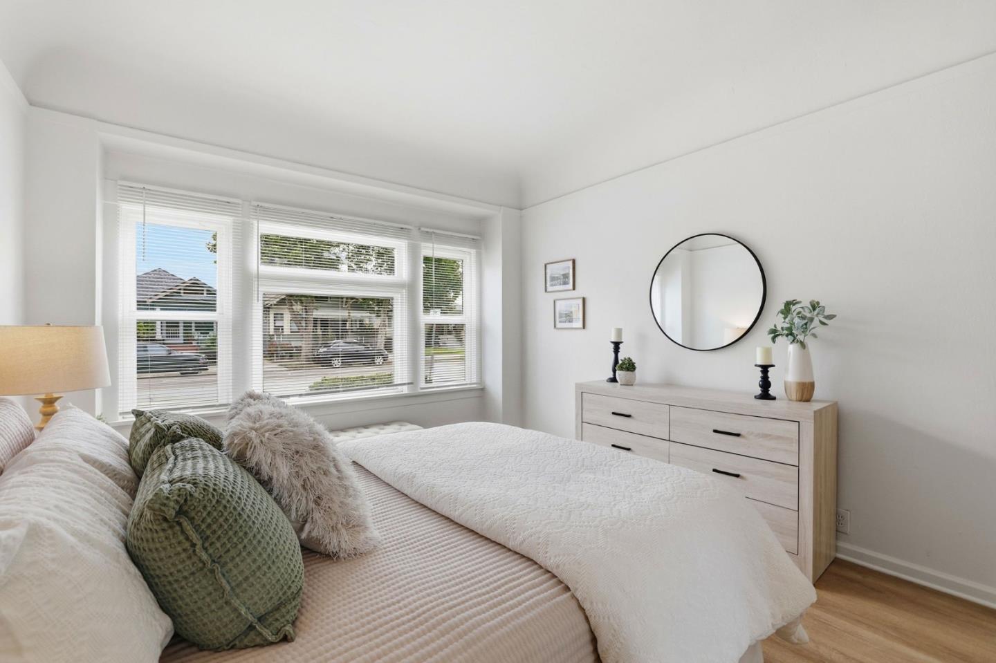 287 North 10th Street