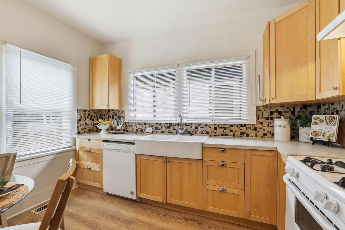 287 North 10th Street