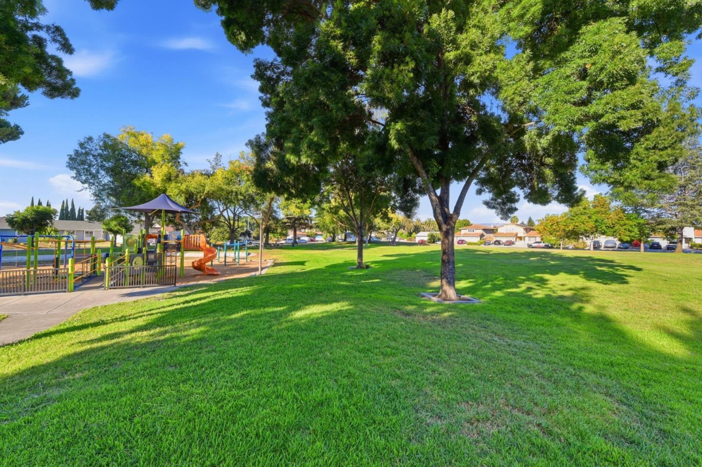 763 Stardust LN