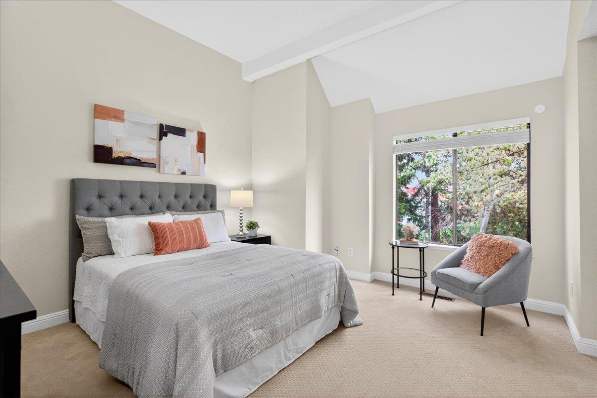 582 Pimlico Court