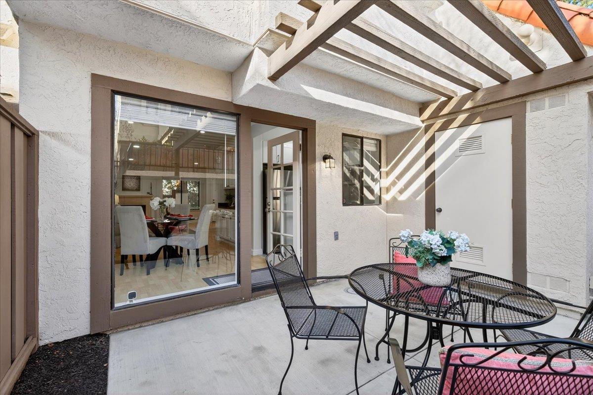 582 Pimlico Court