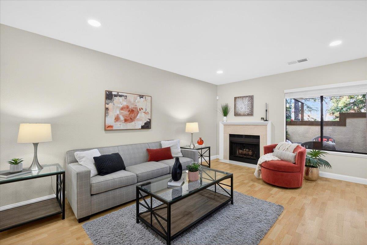582 Pimlico Court