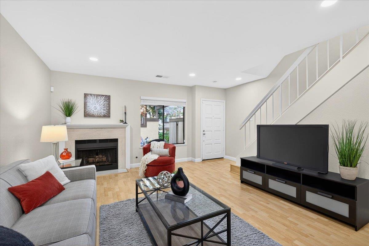 582 Pimlico Court