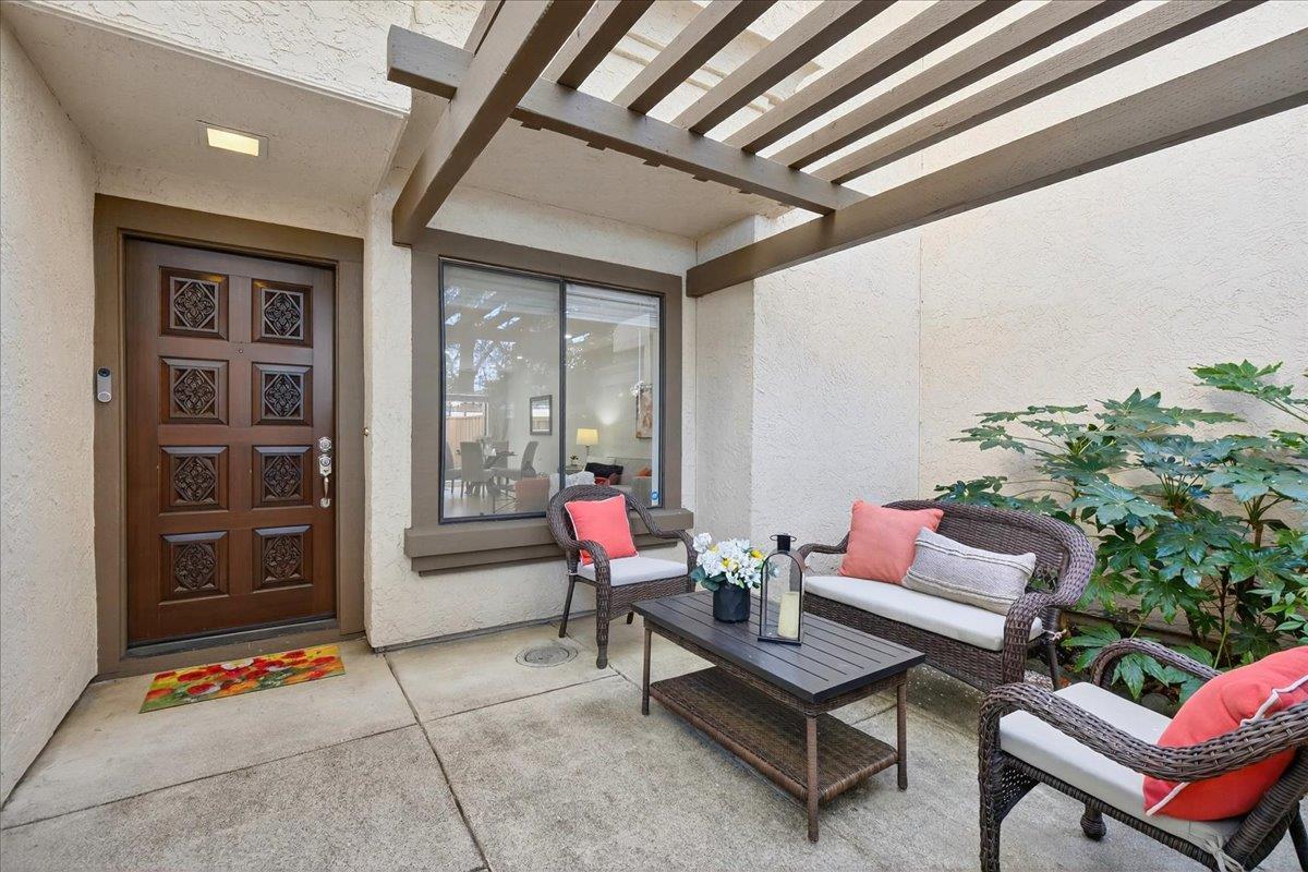 582 Pimlico Court