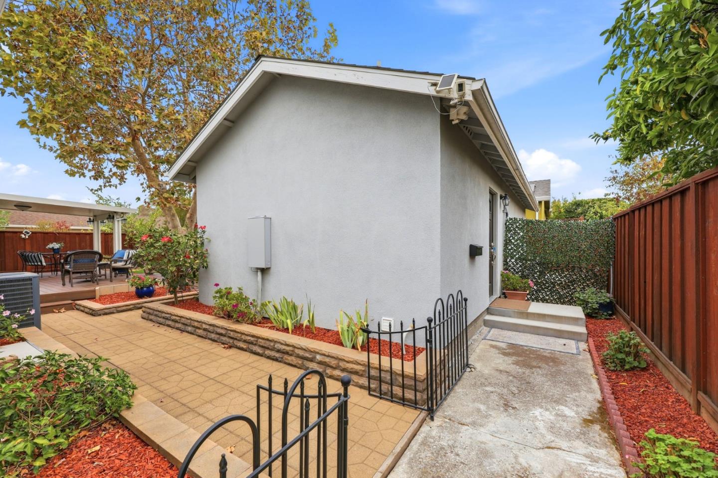 136 Pleasant Ridge AVE