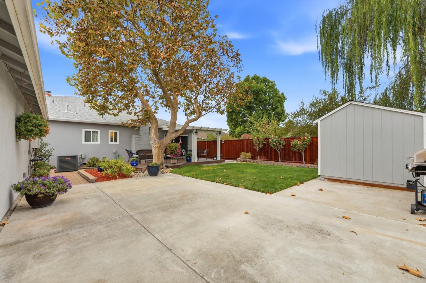 136 Pleasant Ridge AVE