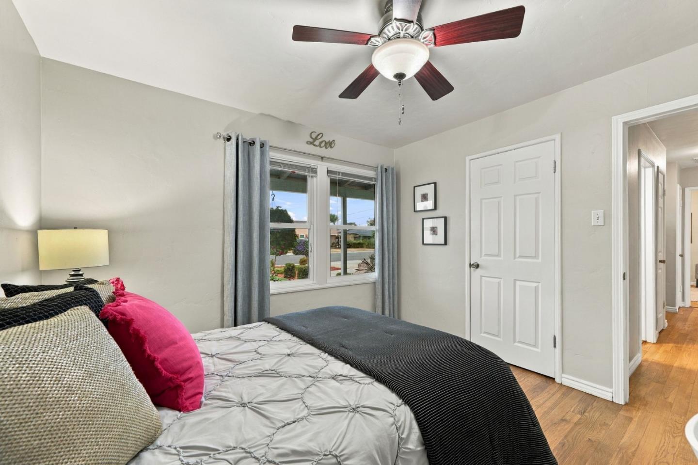 136 Pleasant Ridge AVE