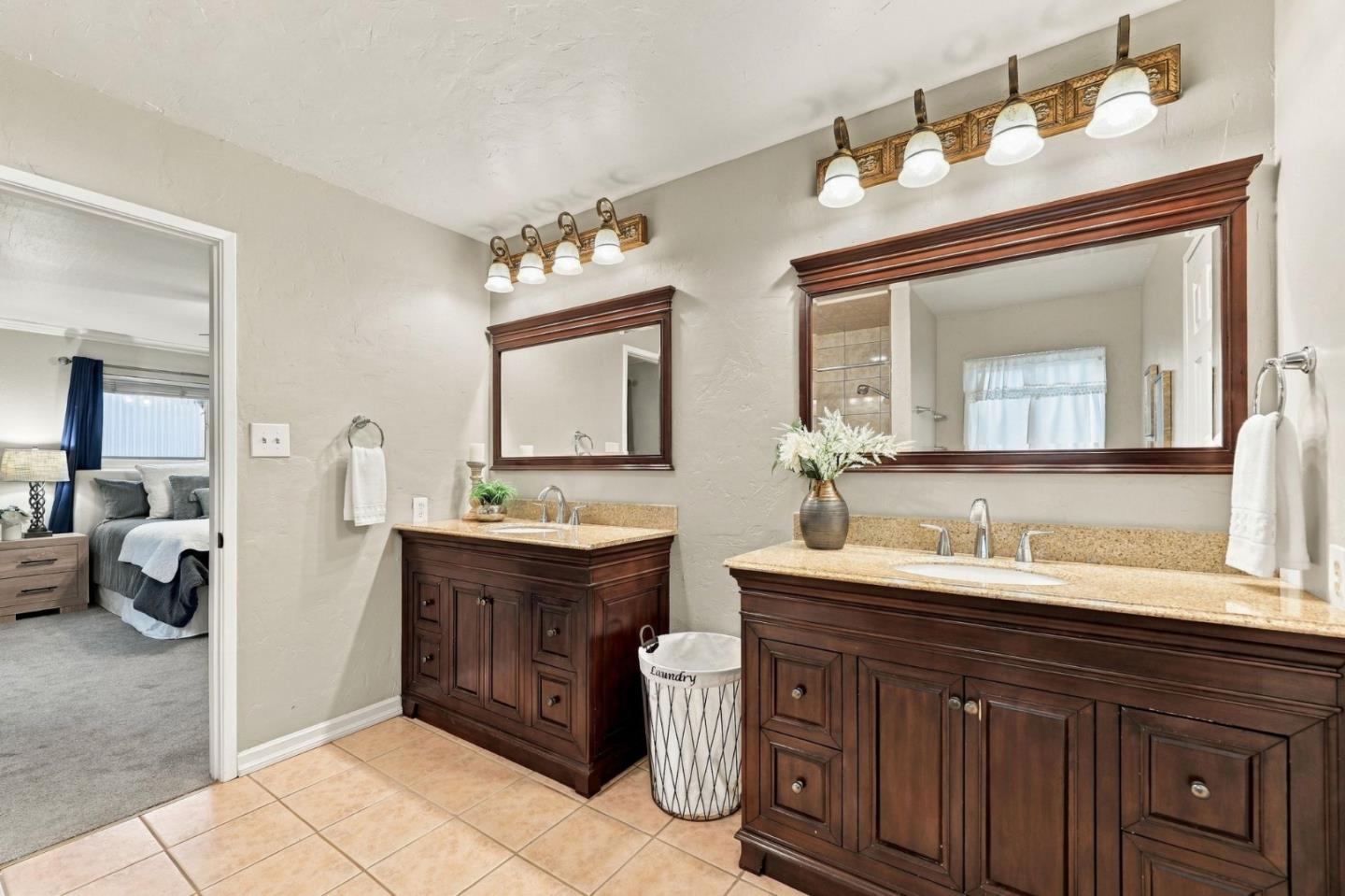 136 Pleasant Ridge AVE