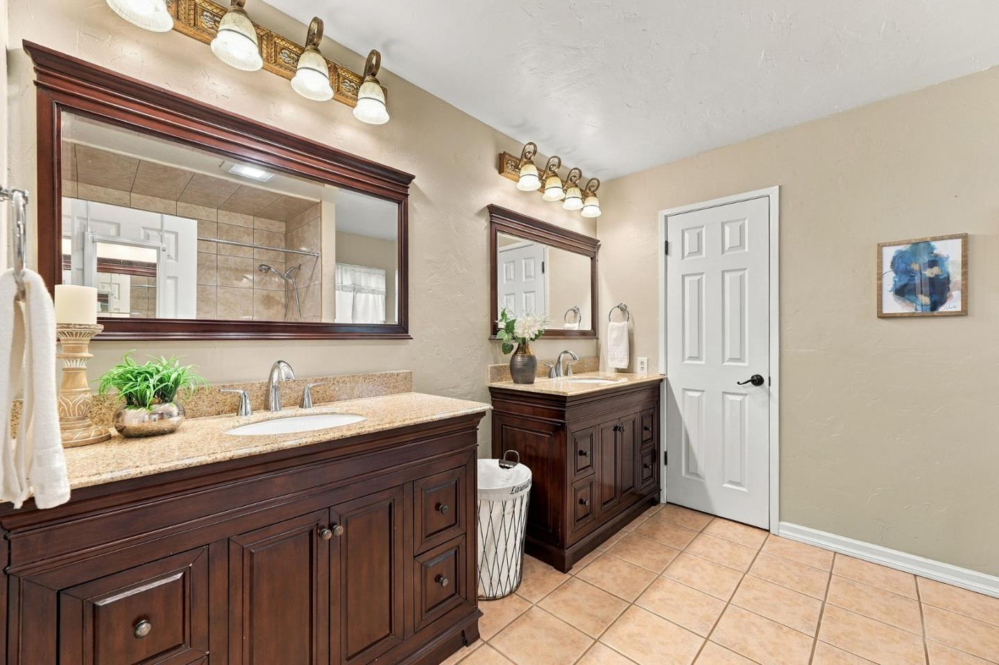 136 Pleasant Ridge AVE