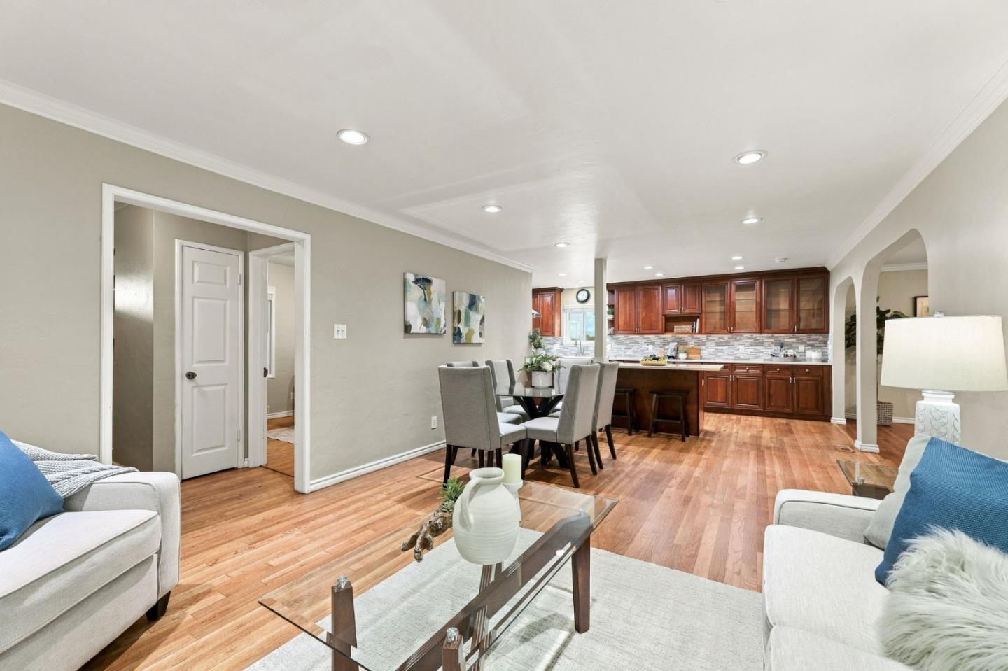 136 Pleasant Ridge AVE