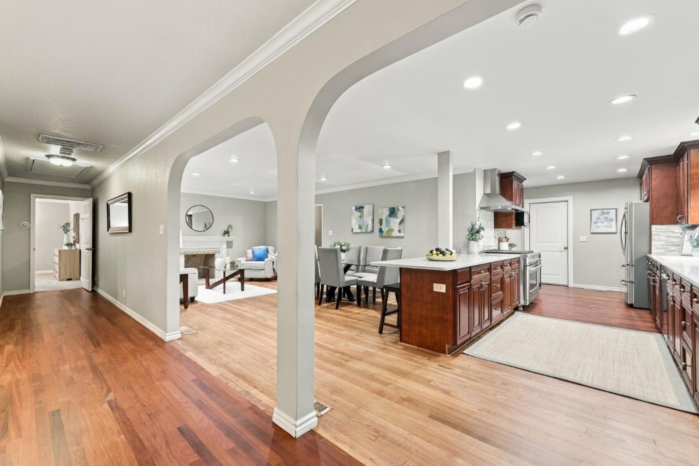 136 Pleasant Ridge AVE