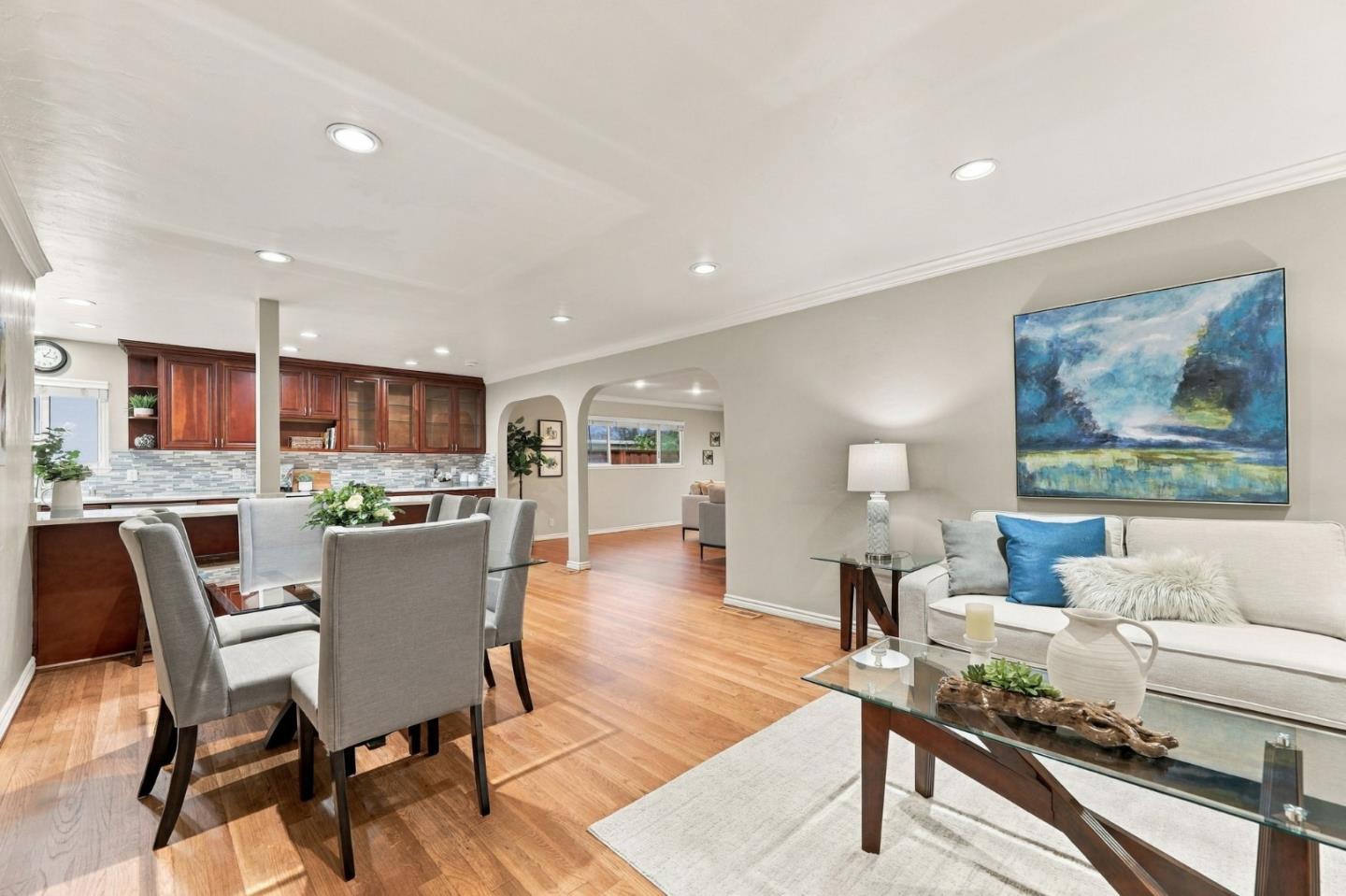 136 Pleasant Ridge AVE
