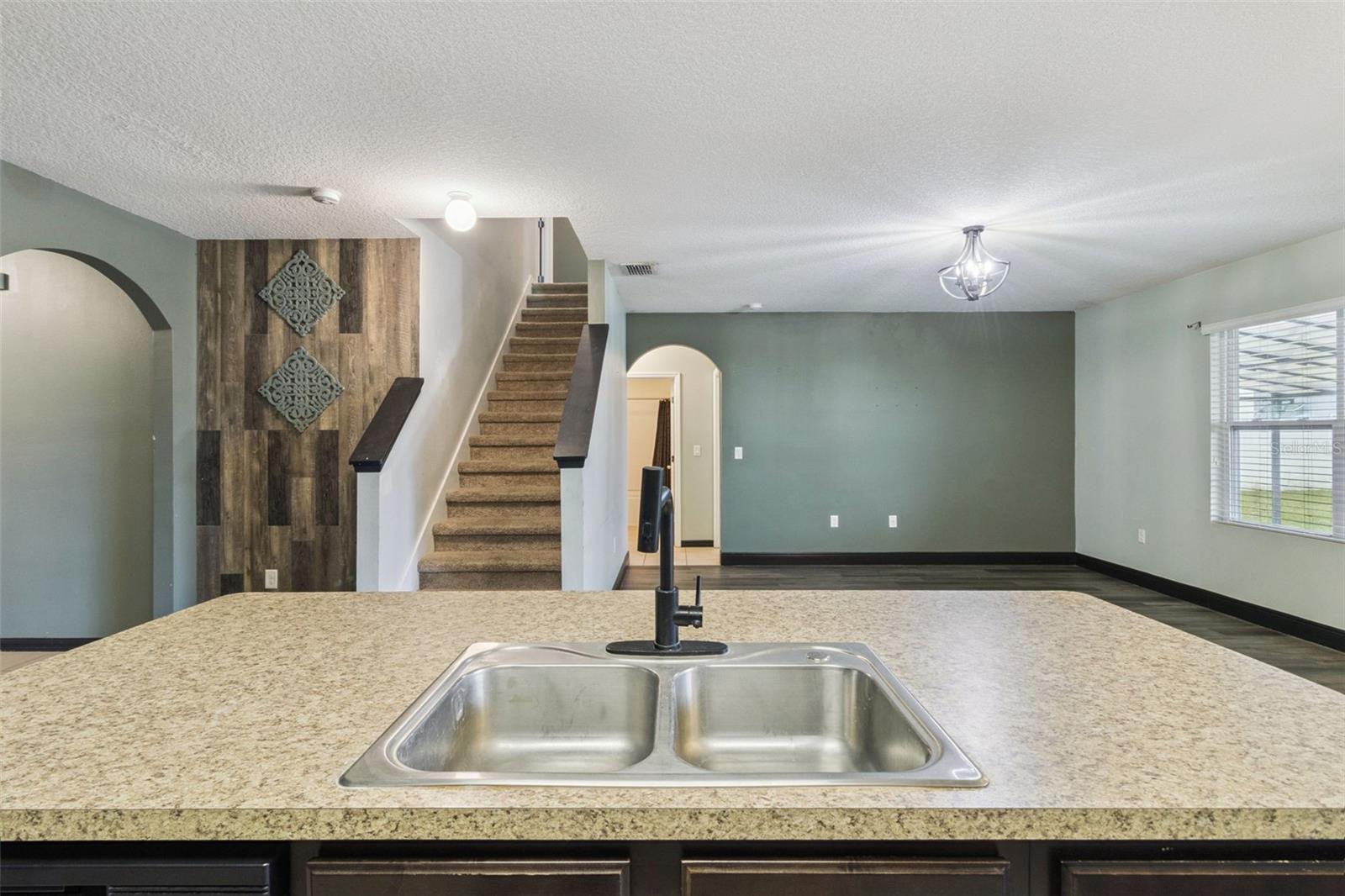 6115 GREY HERON DR