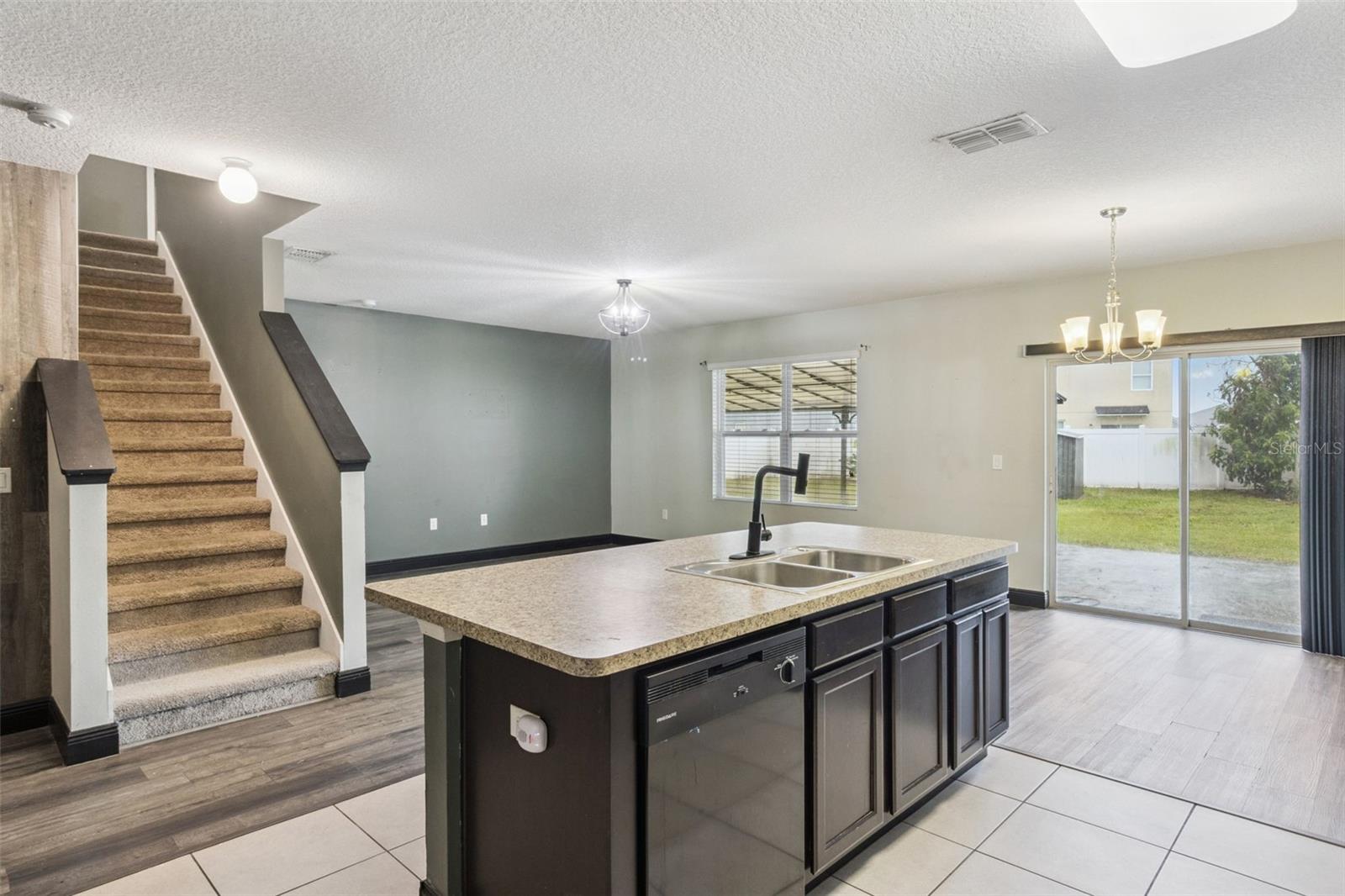 6115 GREY HERON DR