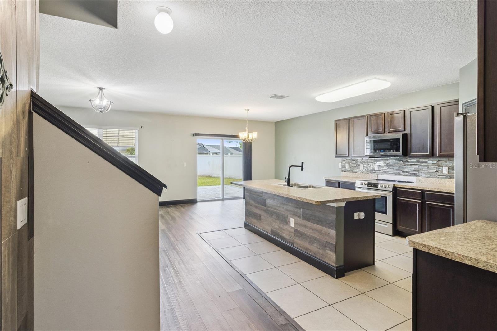 6115 GREY HERON DR