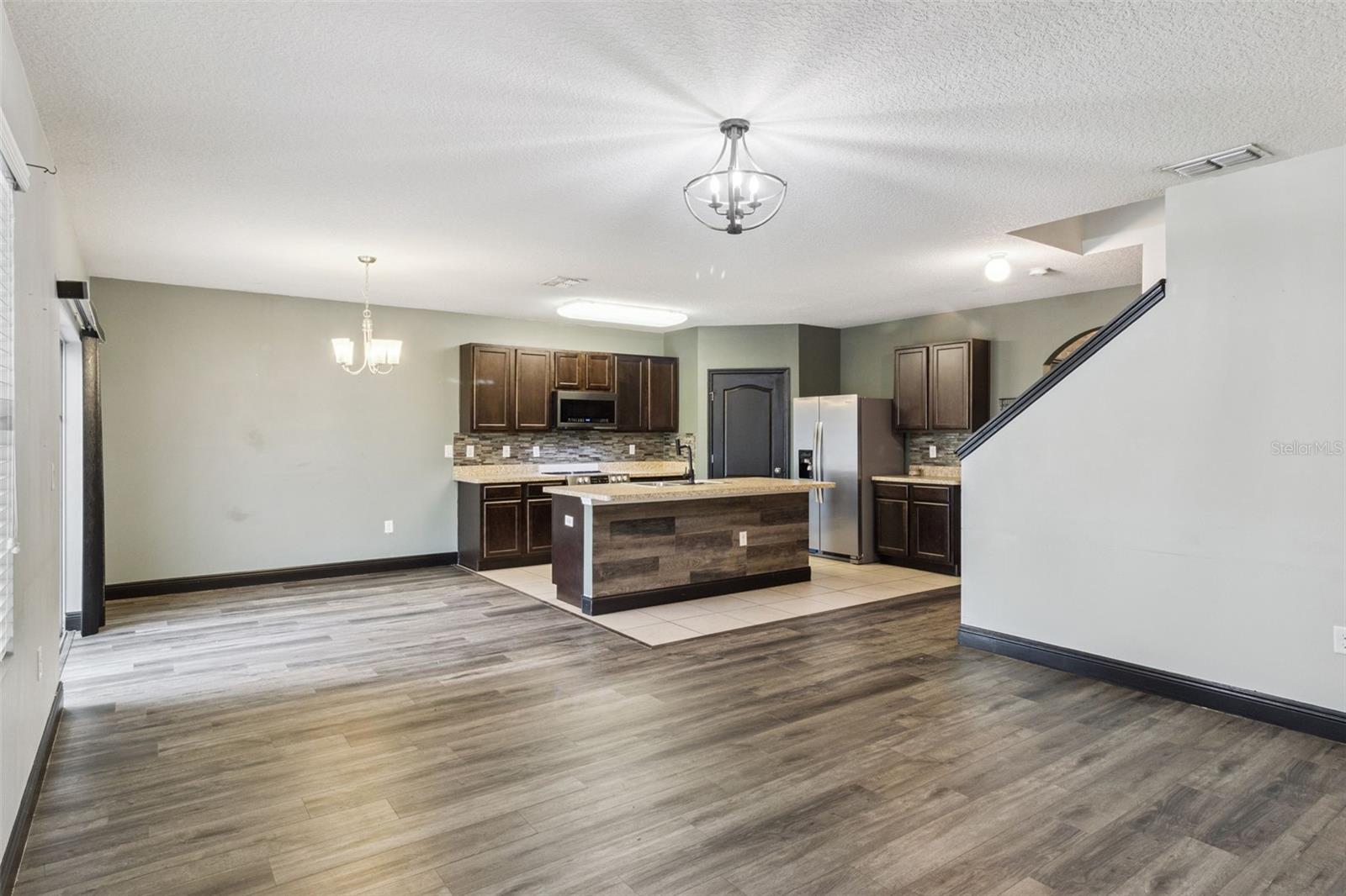 6115 GREY HERON DR