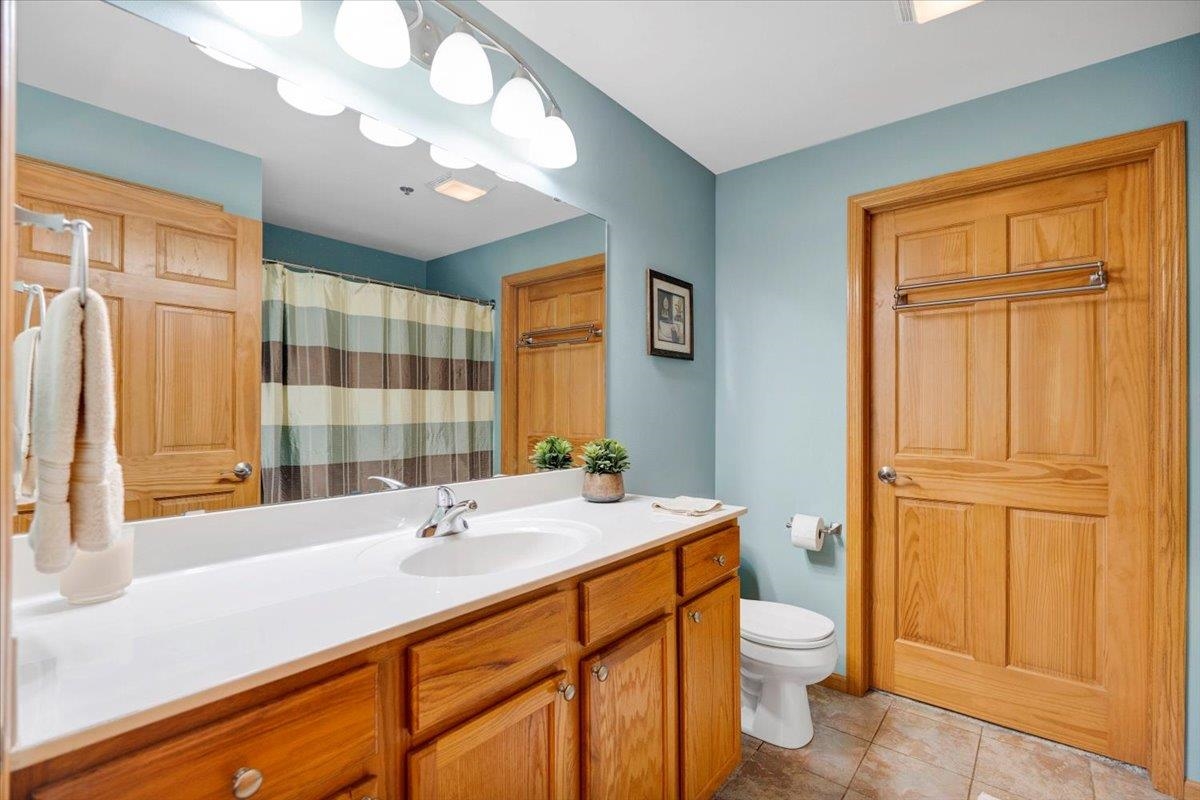 2581 Smith's Crossing Unit: 205