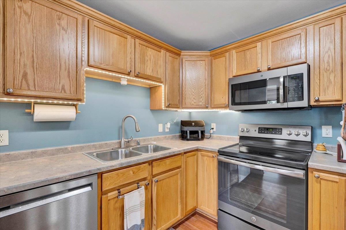 2581 Smith's Crossing Unit: 205