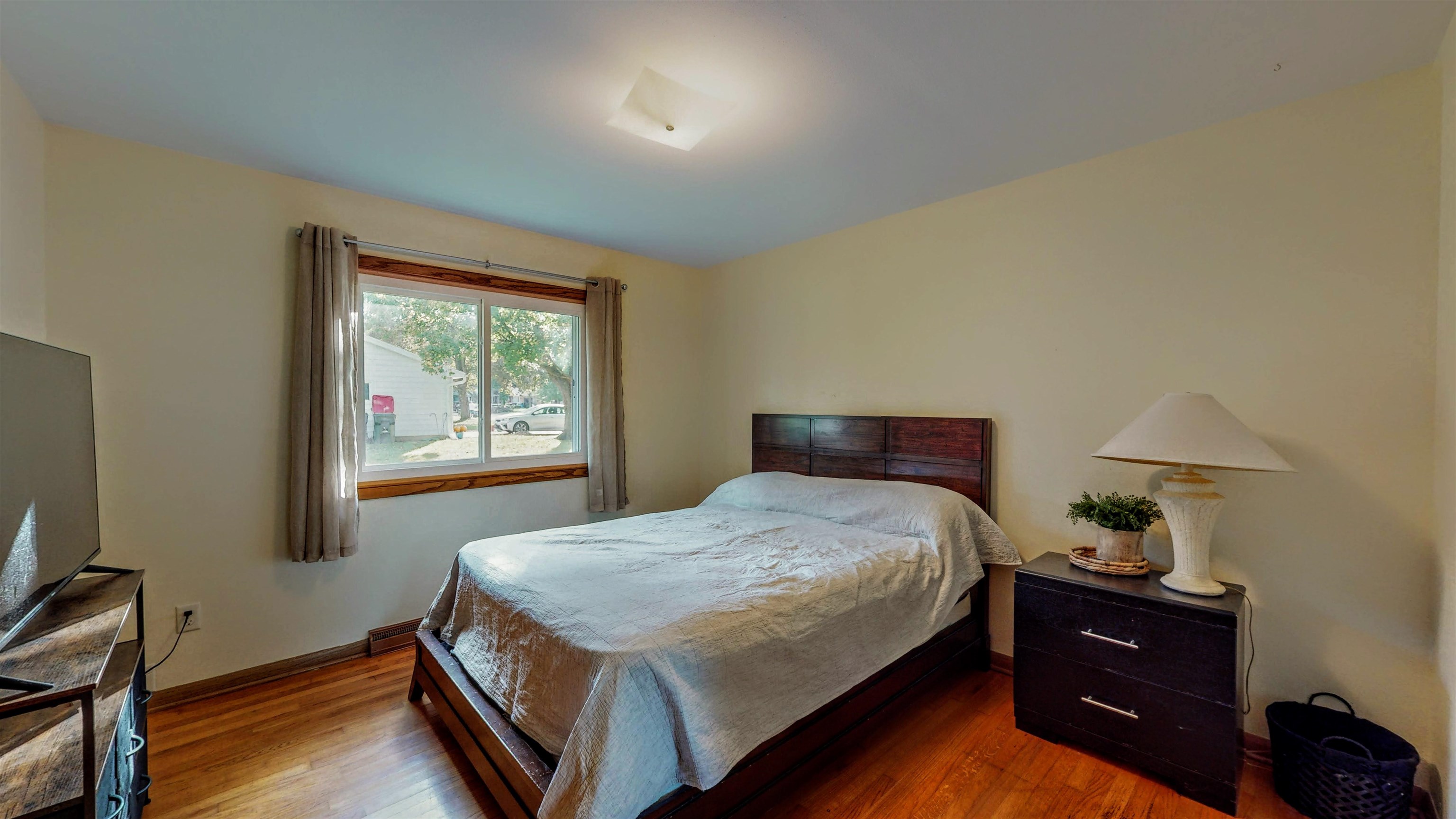 460 Streator Lane