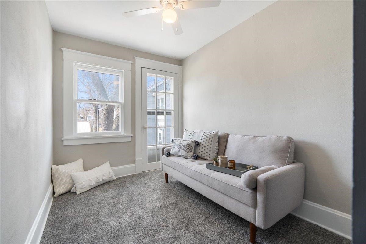 216 S Madison Street