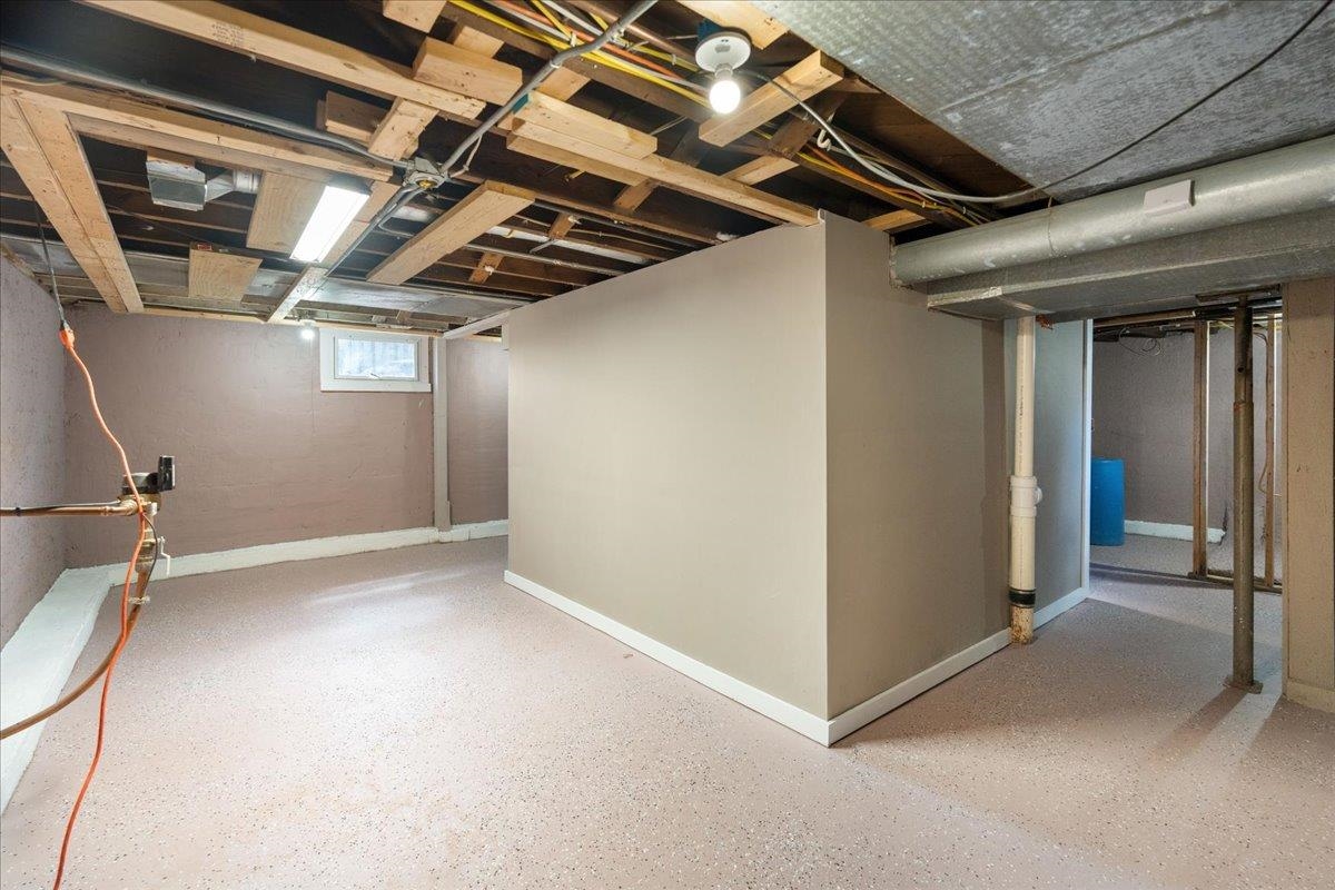 216 S Madison Street