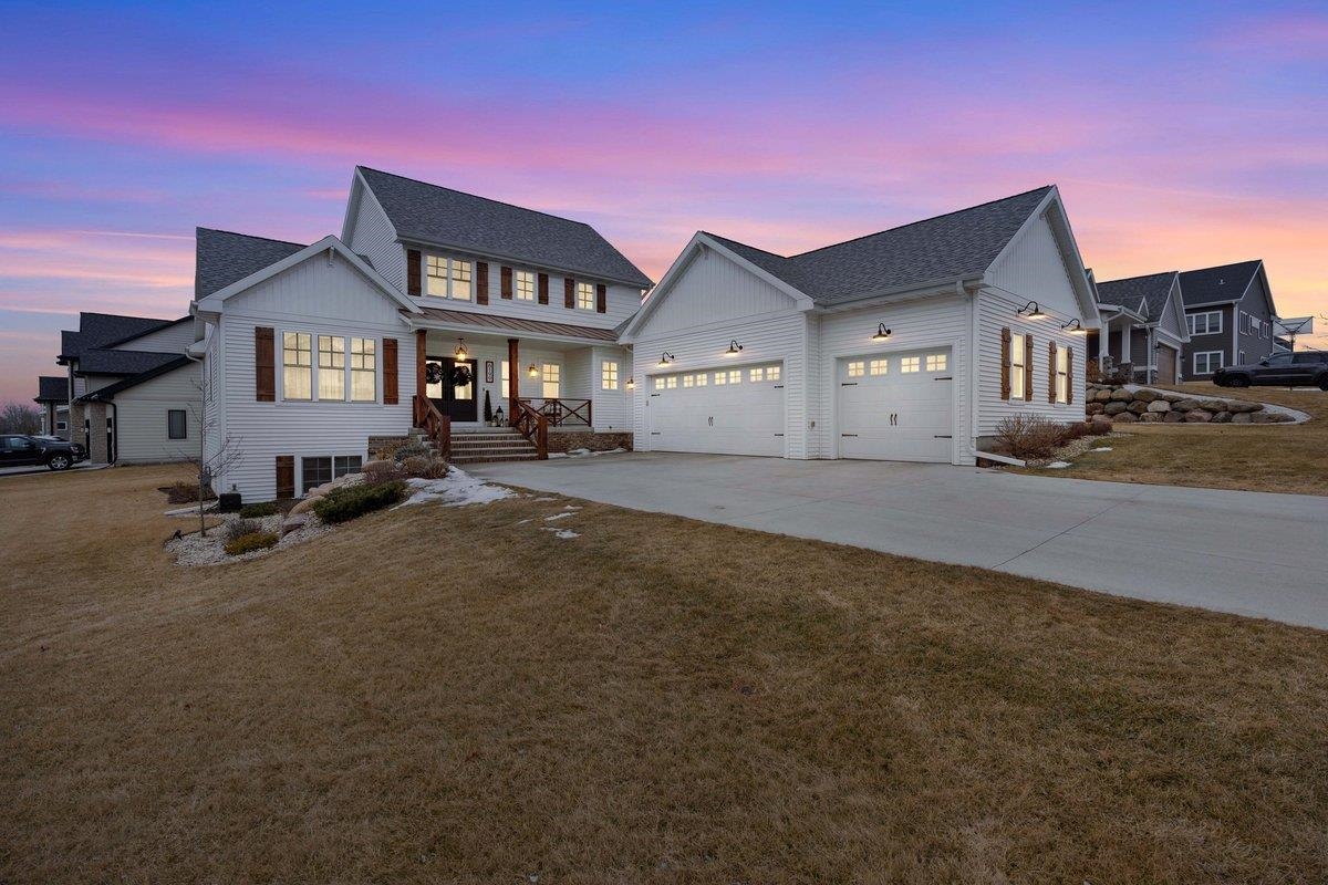 6199 Prairie Wood Drive