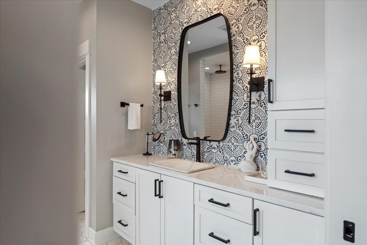 6199 Prairie Wood Drive