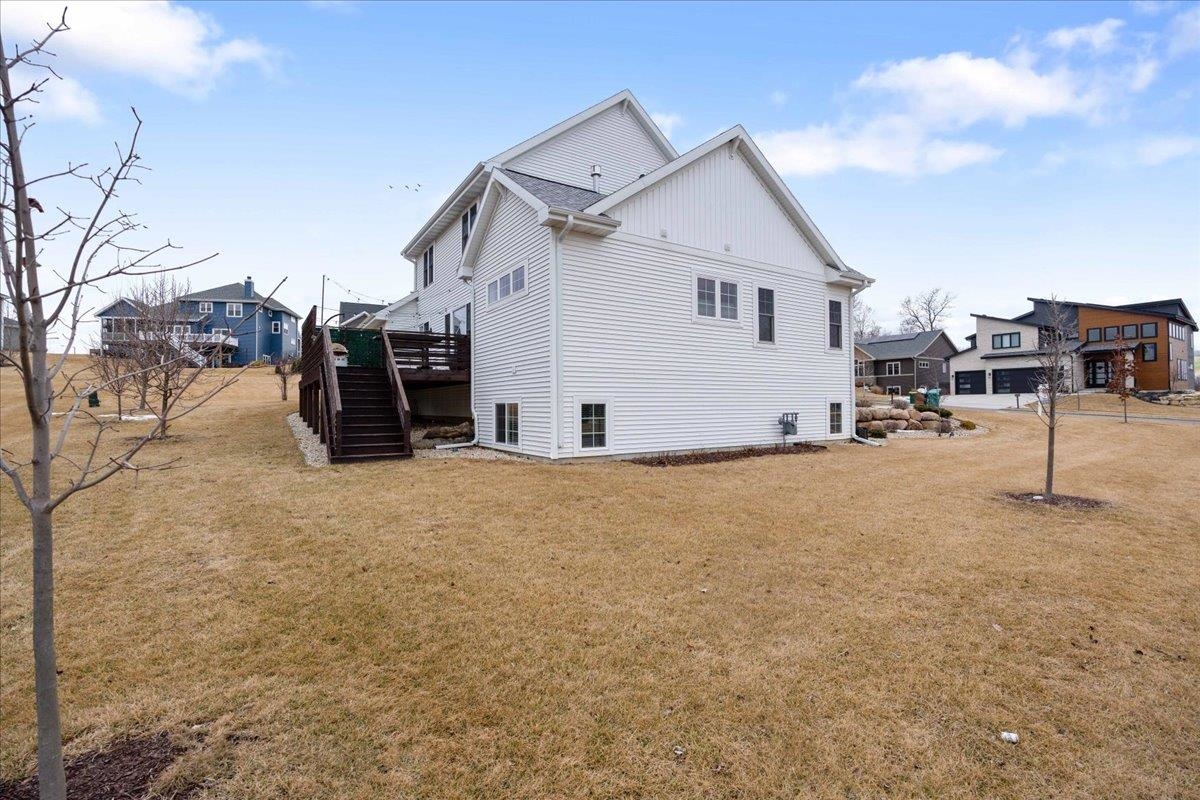 6199 Prairie Wood Drive