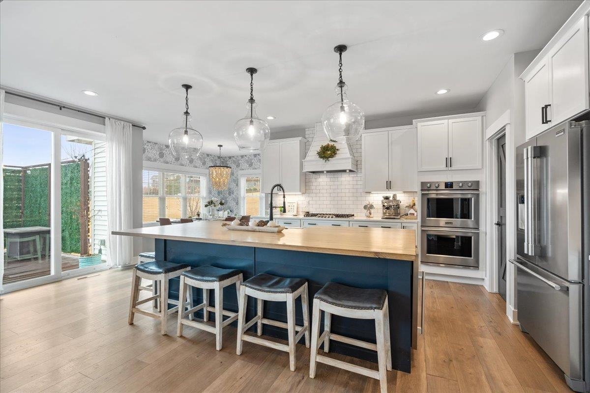 6199 Prairie Wood Drive