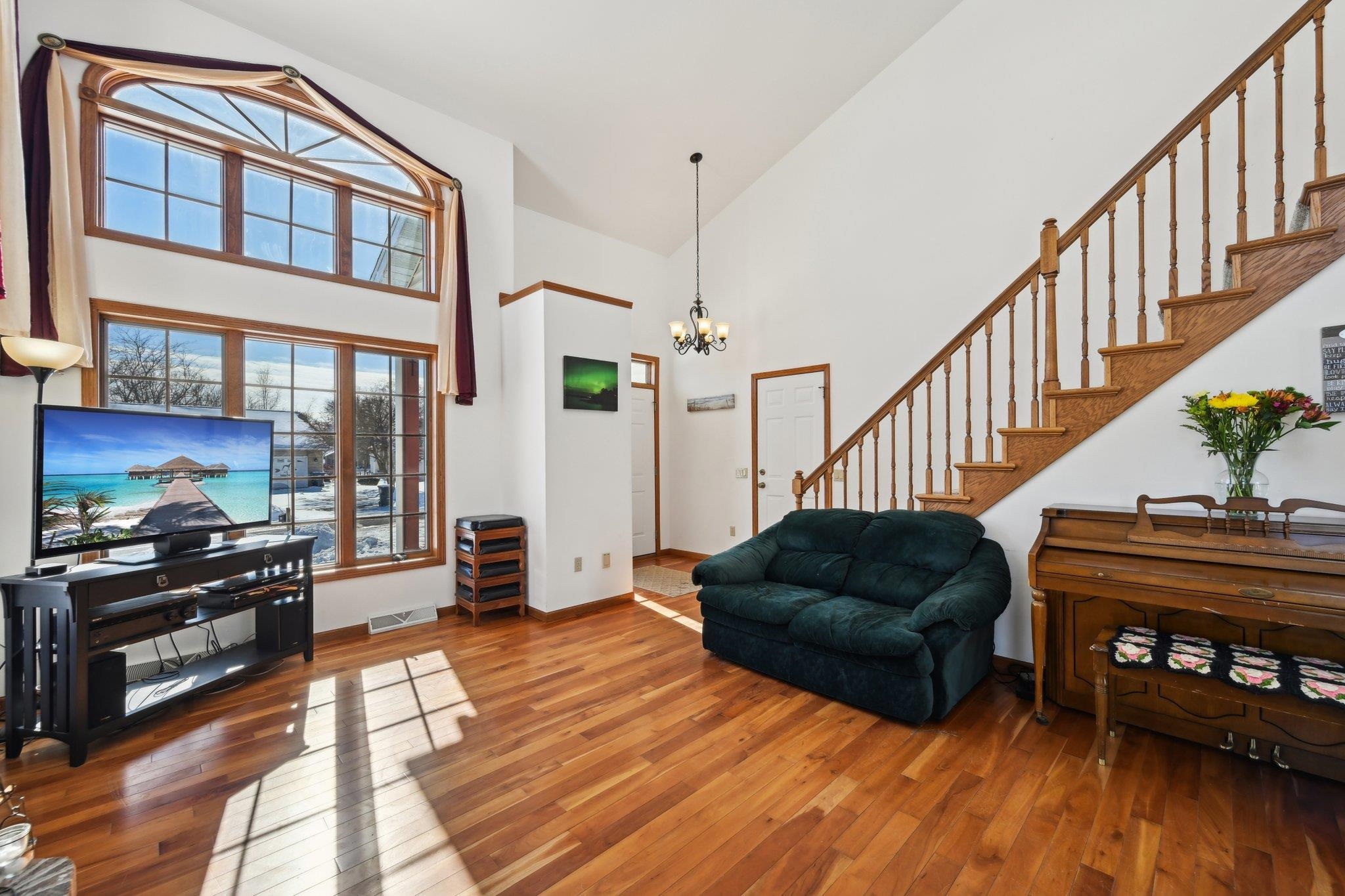 322 Overlook Terrace