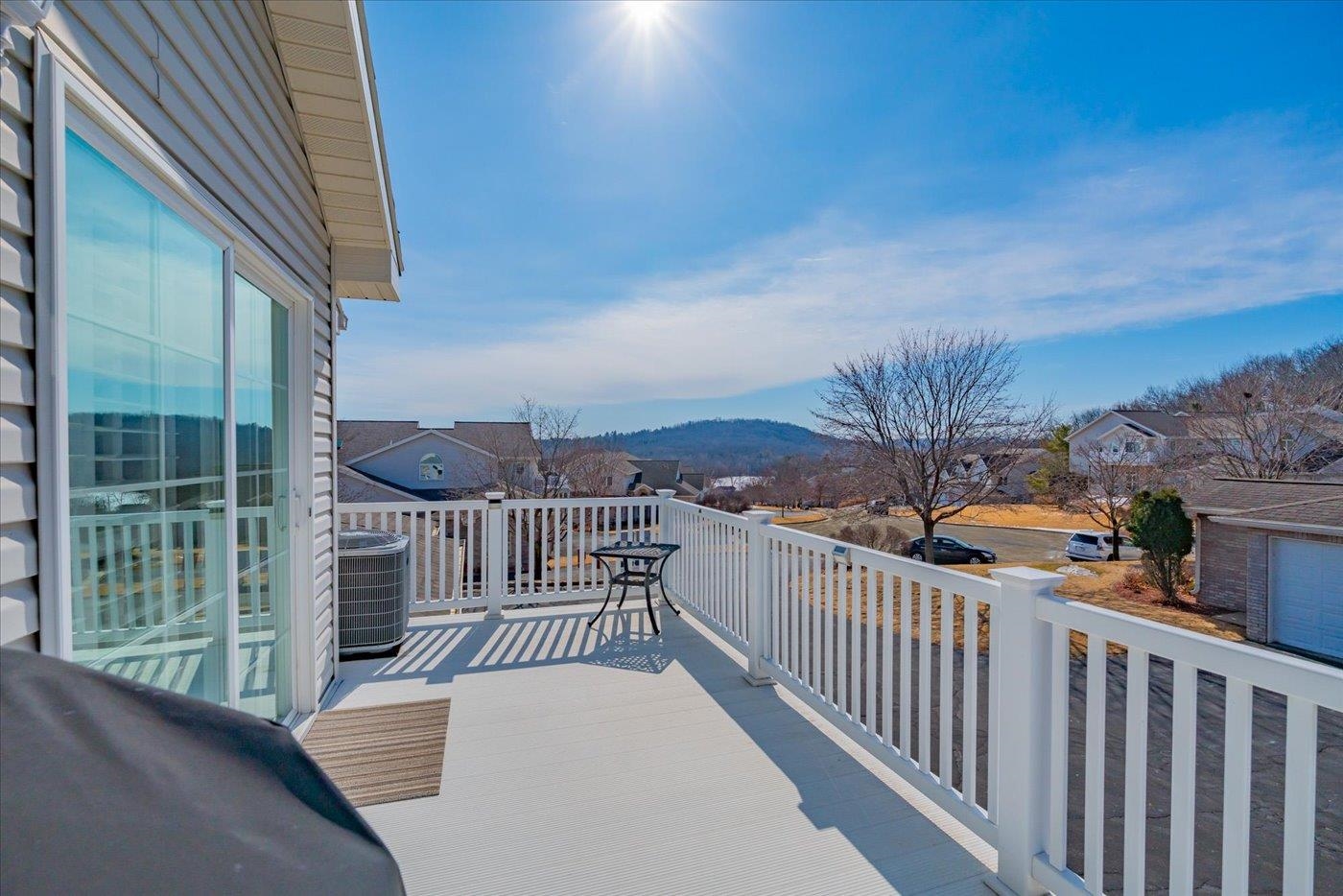 W11562 Island View Court