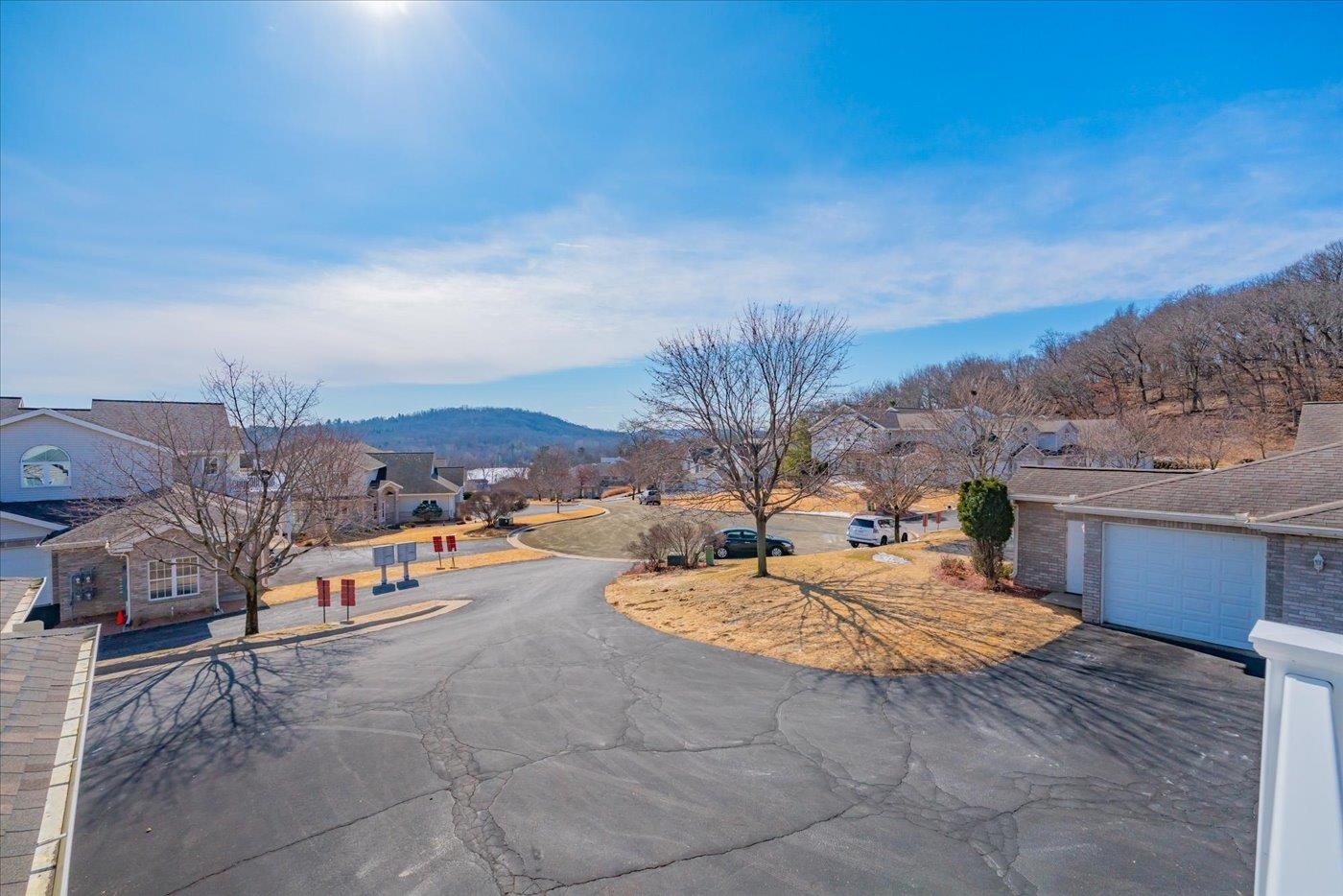 W11562 Island View Court