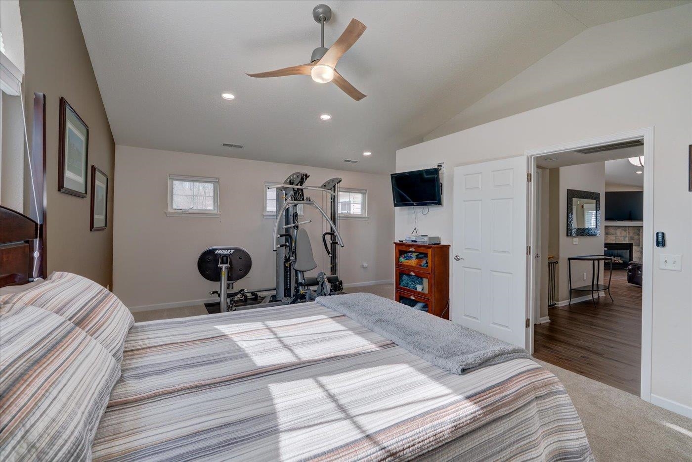 W11562 Island View Court