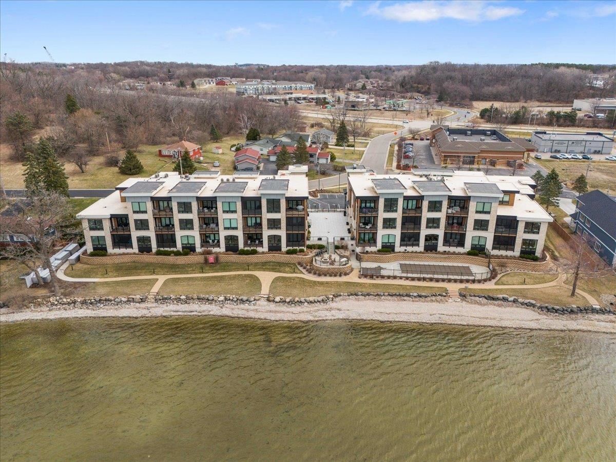 5600 Lake Edge Road 108