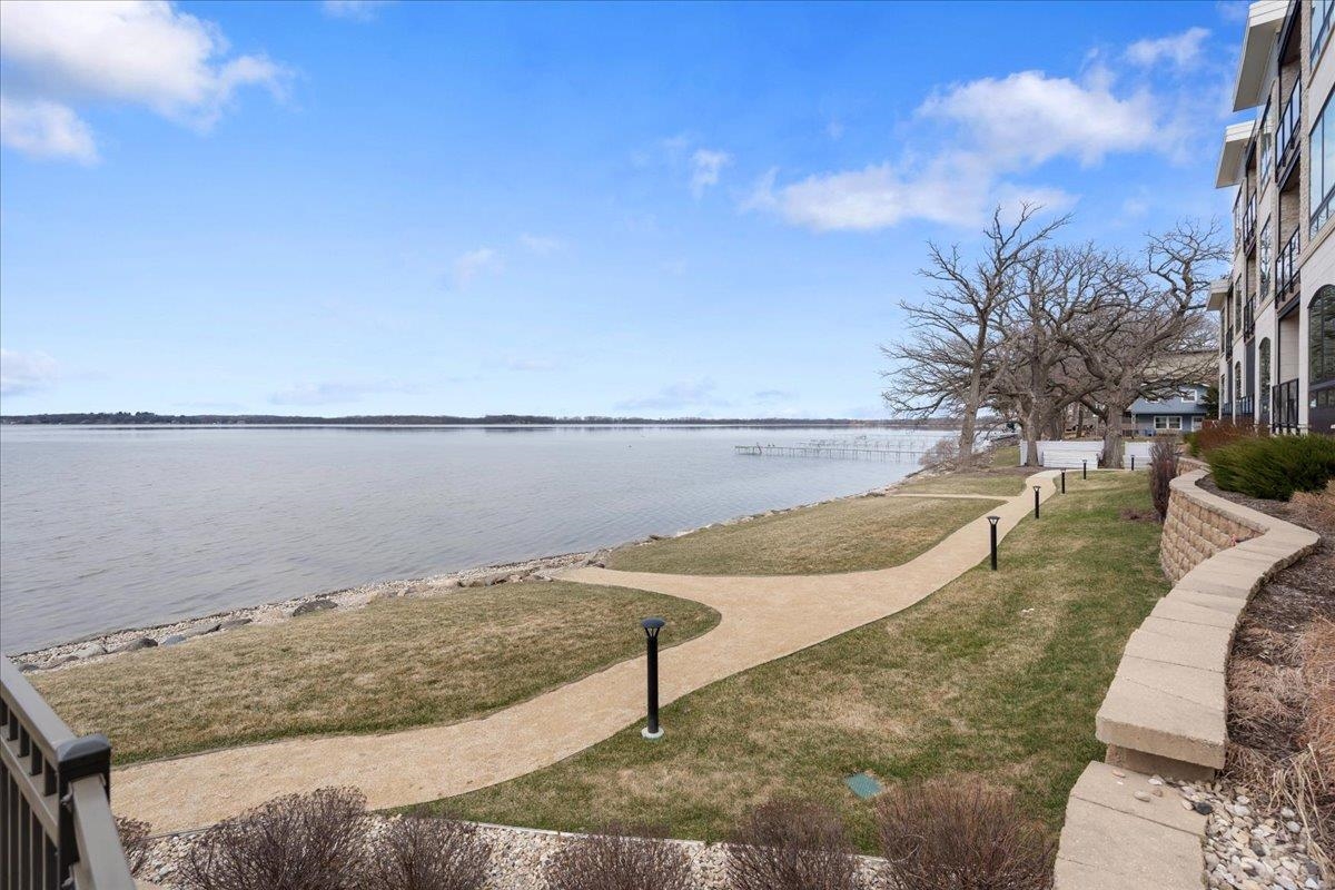 5600 Lake Edge Road 108