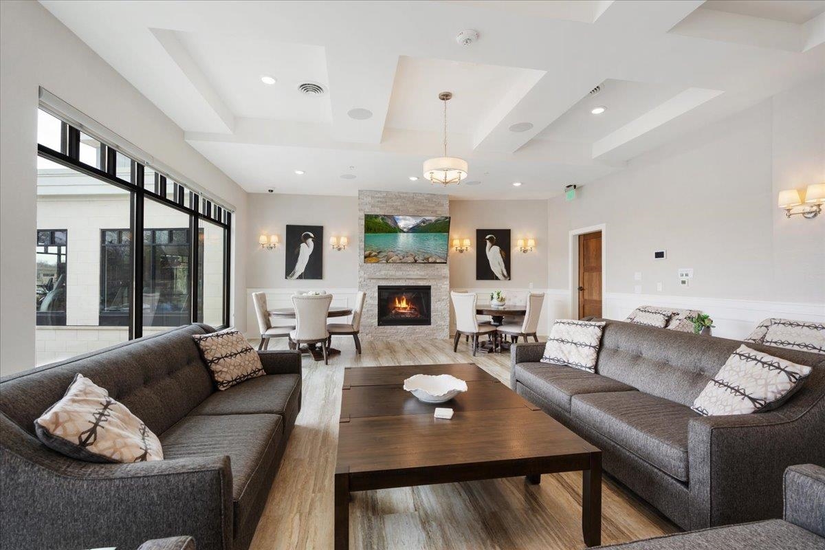 5600 Lake Edge Road 108