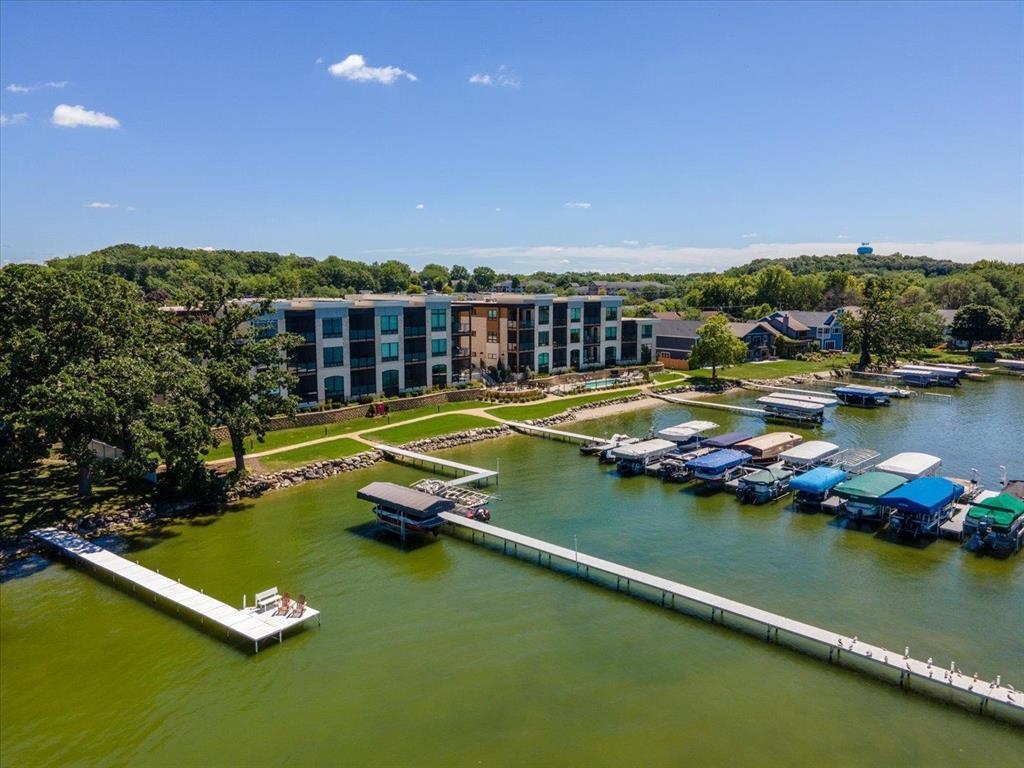 5600 Lake Edge Road 108