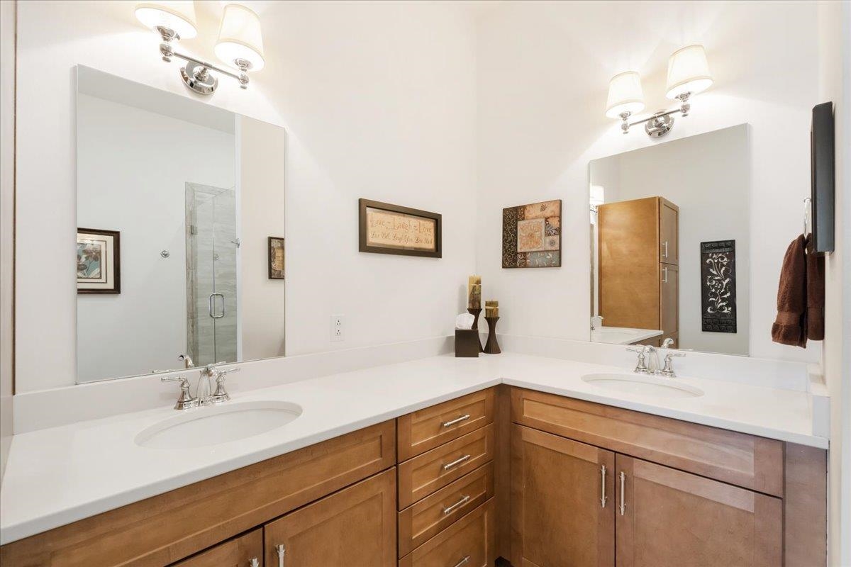 5600 Lake Edge Road 108