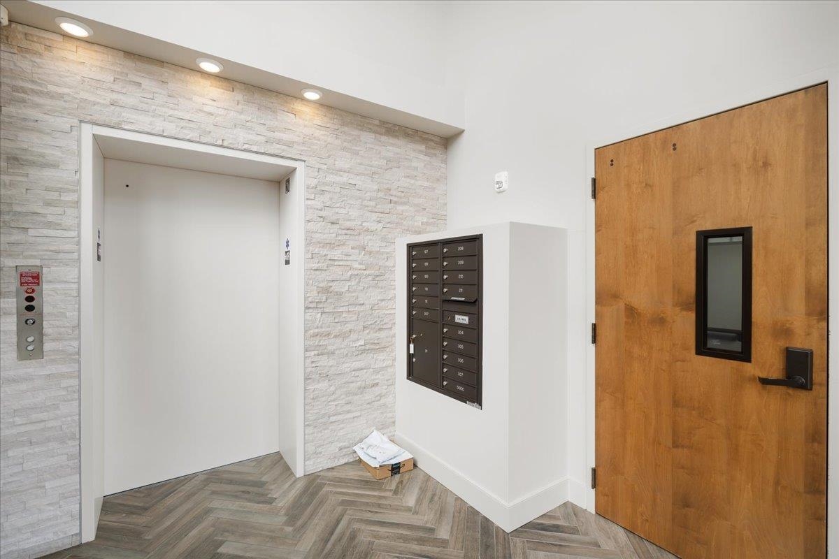 5600 Lake Edge Road 108