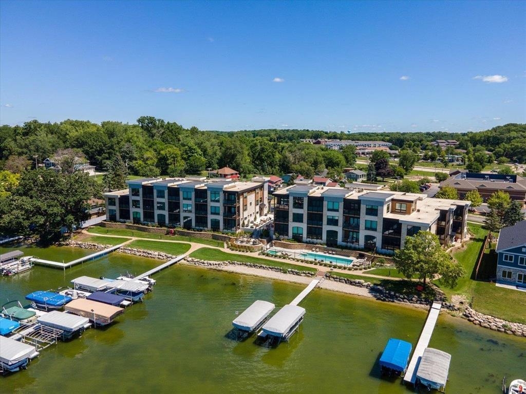 5600 Lake Edge Road 108
