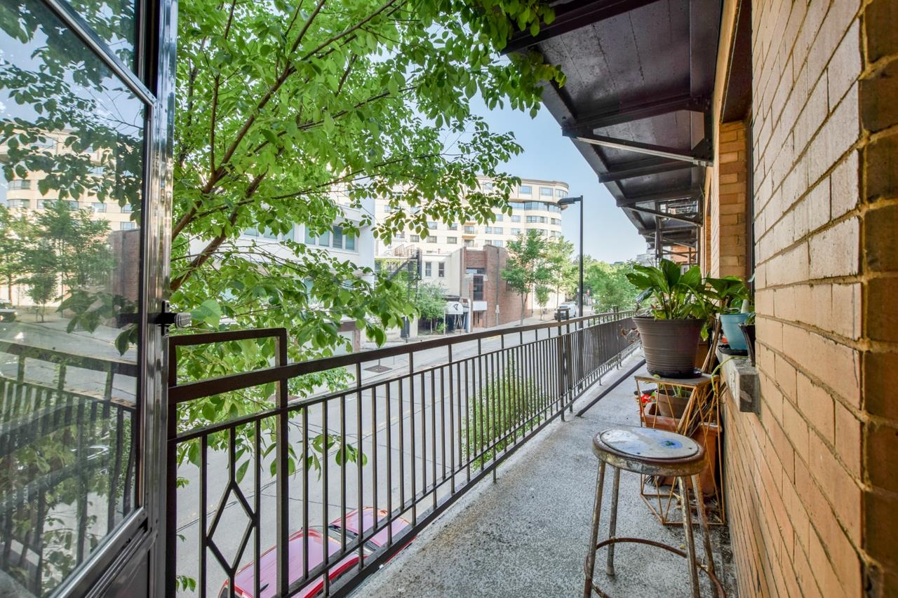 121 S Hamilton Street Unit: 203