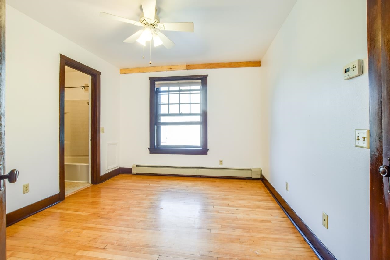 121 S Hamilton Street Unit: 203