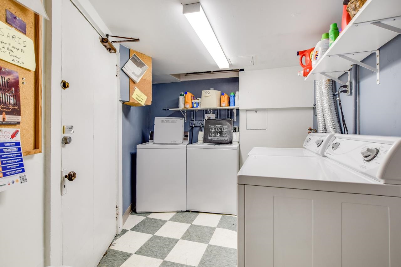 121 S Hamilton Street Unit: 203