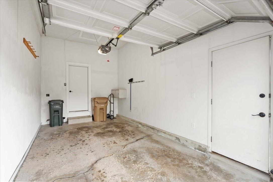 1109 McKenna Boulevard G